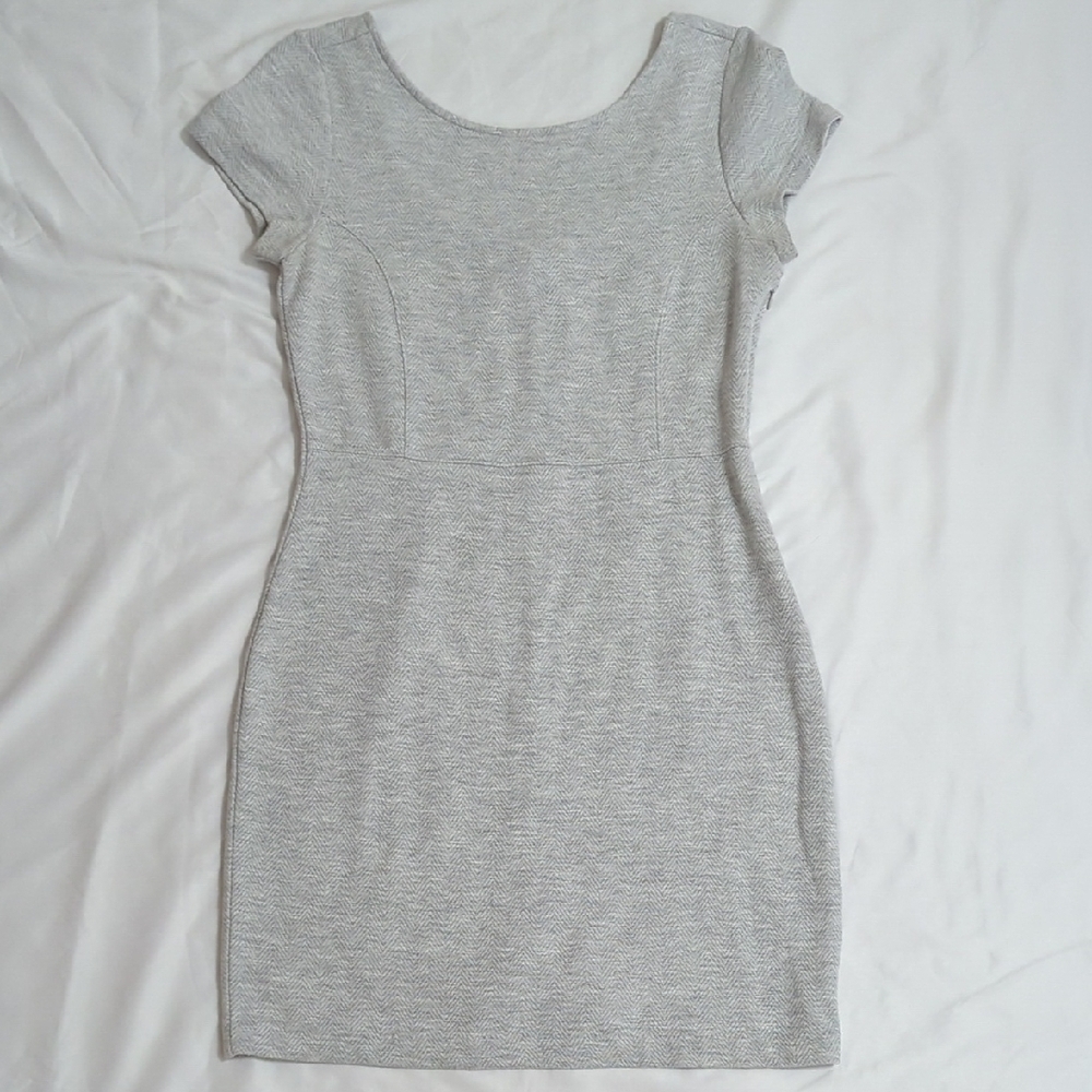 Banana Republic Herringbone Cap Sleeve Dress, Color Gray Size 6